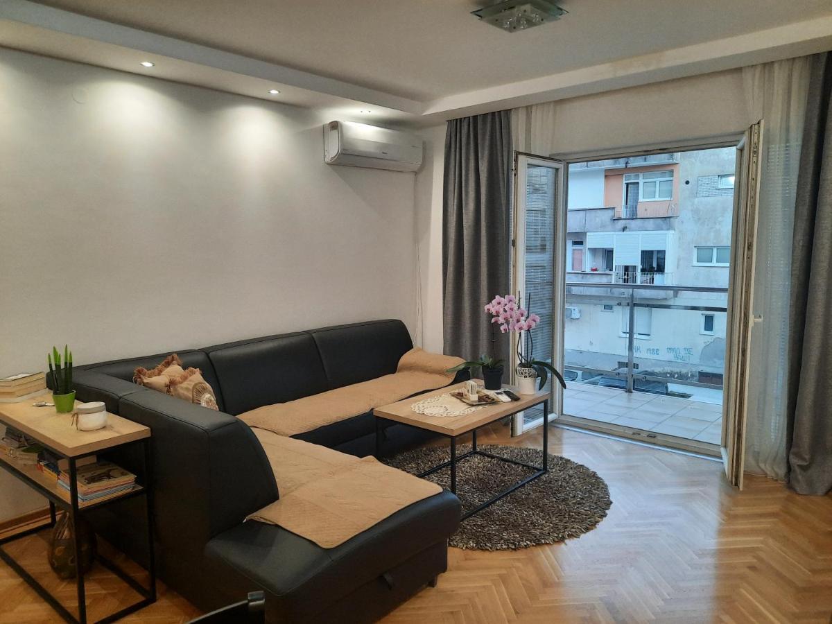 Apartamento Apartman Nk Nikšić Exterior foto